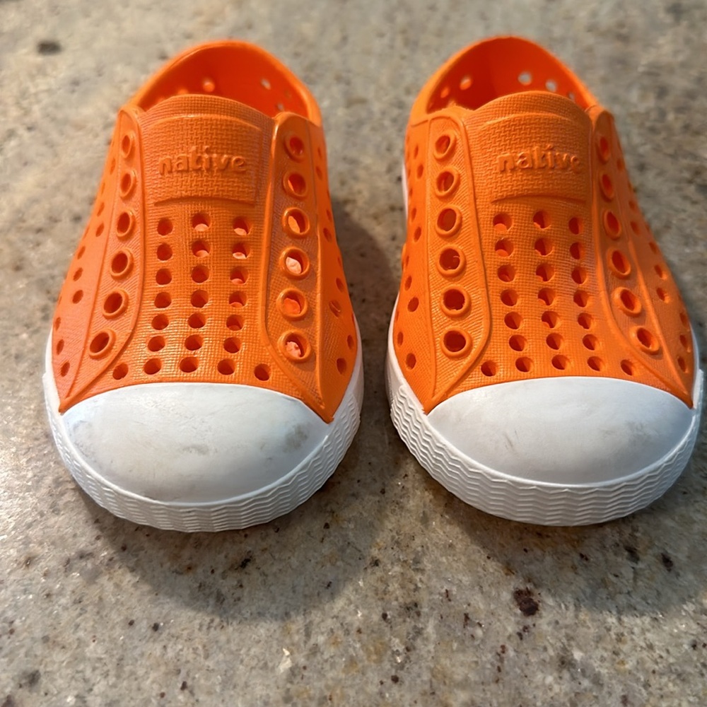 Native Kids Shoes in Orange and White - Picture 2 of 4